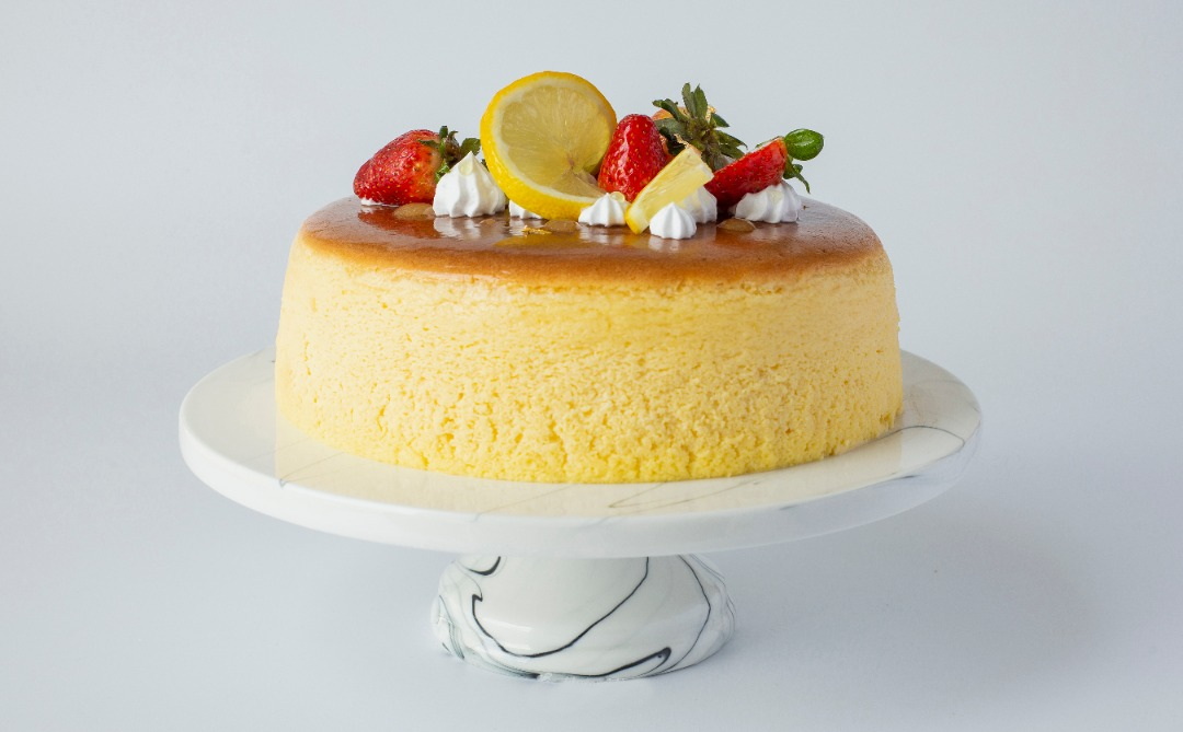 Lemon Light Cheesecake 1 Lemon Light Cheesecake