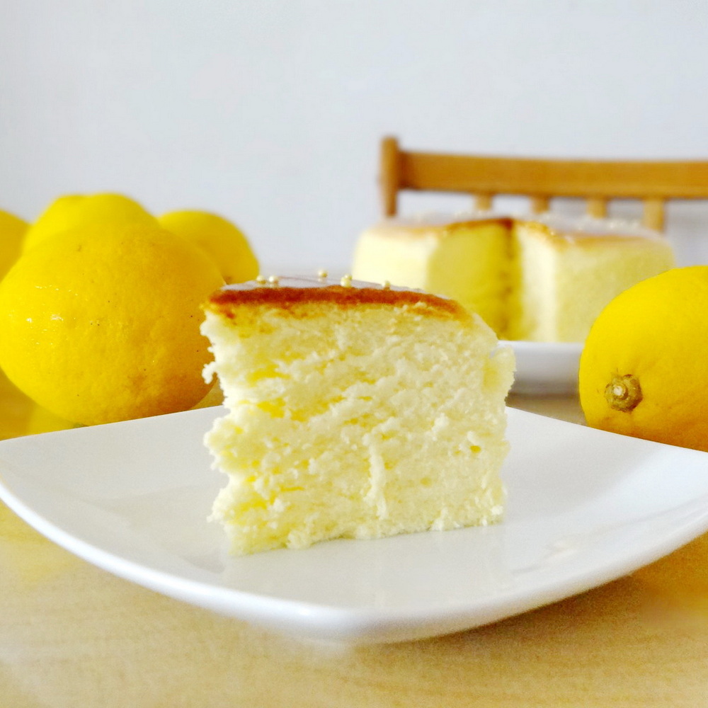 Lemon Light Cheesecake 2 Lemon Light Cheesecake