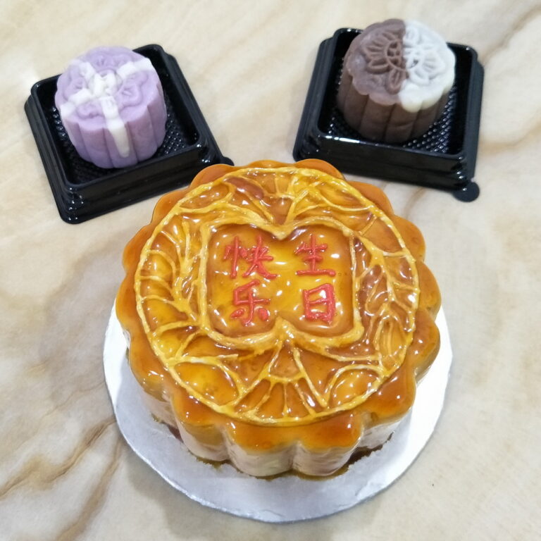 Mooncake 3D Cake